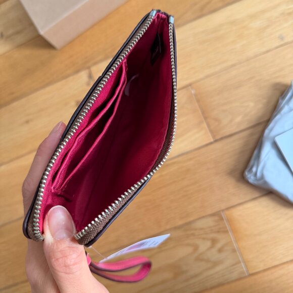 NWT COACH Signature Fuchsia & Brown Wristlet - Picture 3 of 4